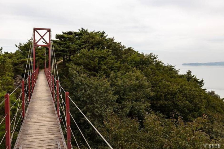 부아산전망대 여행 추천 - 메고지고
