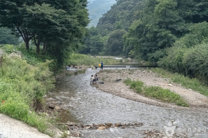 묵리계곡 여행 추천 - 메고지고