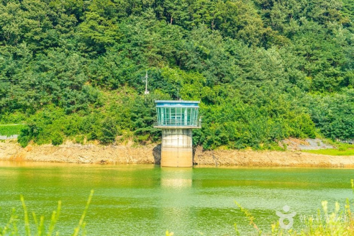 한천저수지 여행 추천 - 메고지고