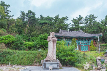 망제동석불입상 여행 추천 - 메고지고