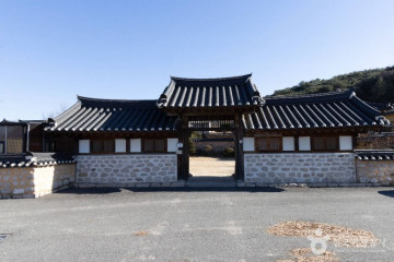 암산유원지 여행 추천 - 메고지고