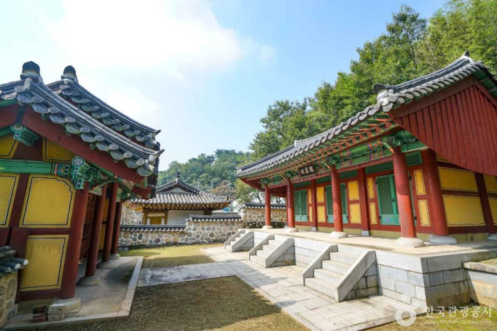 홍포서원 여행 추천 - 메고지고