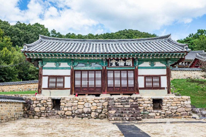 비안향교 여행 추천 - 메고지고