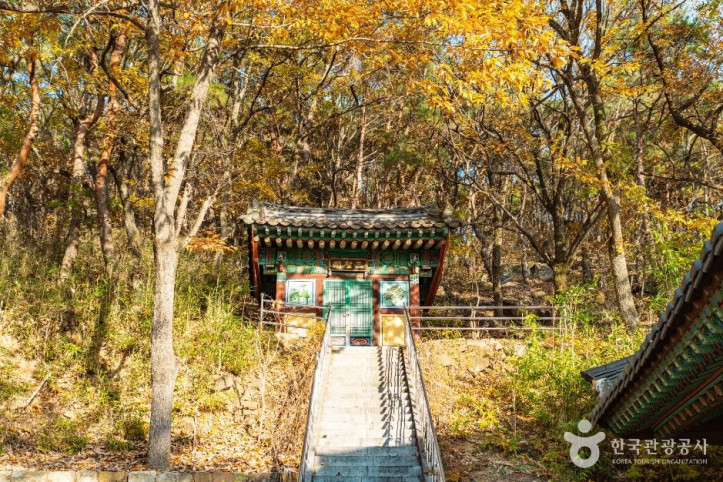 백률사(경주) 여행 추천 - 메고지고