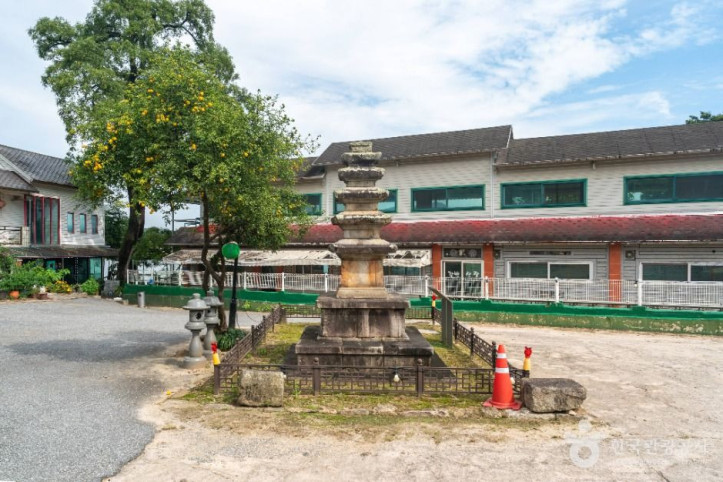 충주 창동리 오층석탑 여행 추천 - 메고지고
