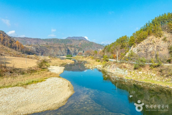 금강 여행 추천 - 메고지고