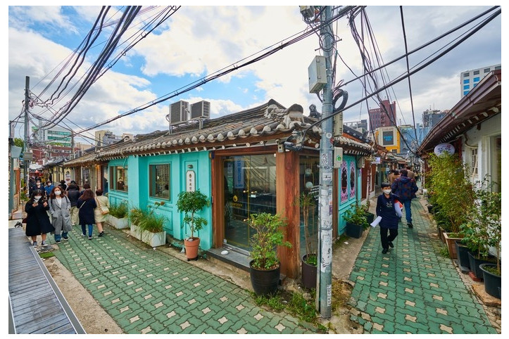 익선동 한옥거리 여행 추천 - 메고지고