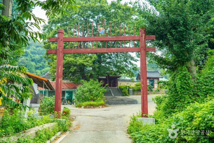 죽산향교 여행 추천 - 메고지고