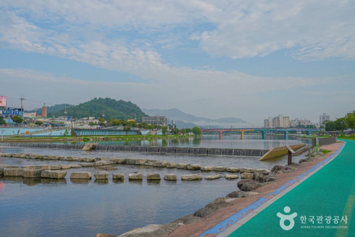 탐진강 여행 추천 - 메고지고