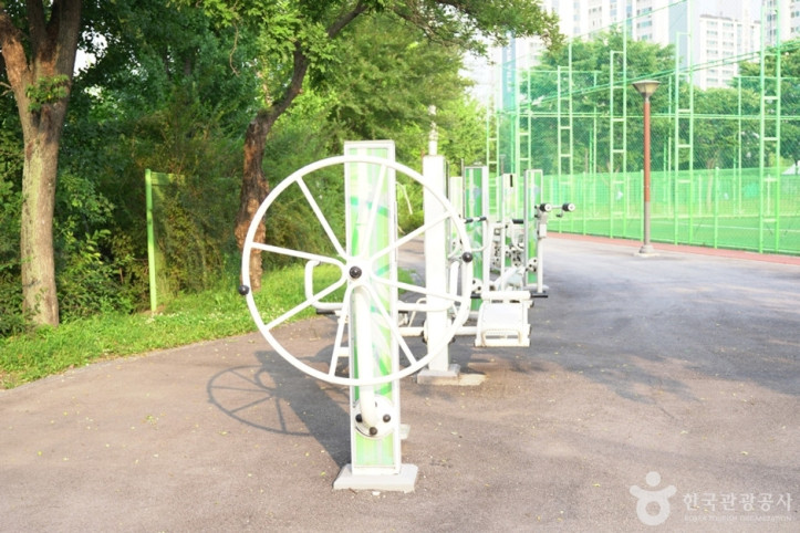 곤제근린공원 여행 추천 - 메고지고