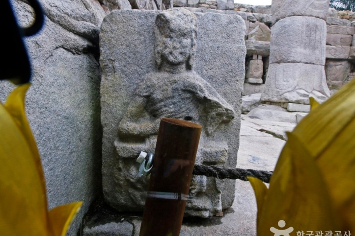 충주 미륵대원지 석조보살의좌상 여행 추천 - 메고지고