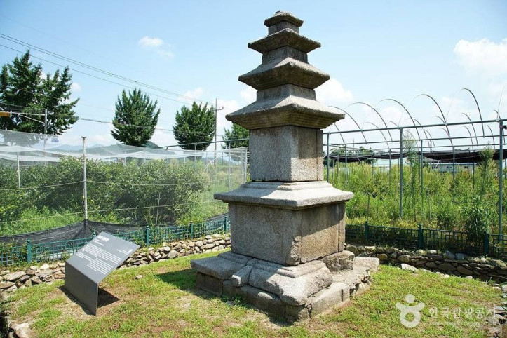 서상리삼층석탑 여행 추천 - 메고지고