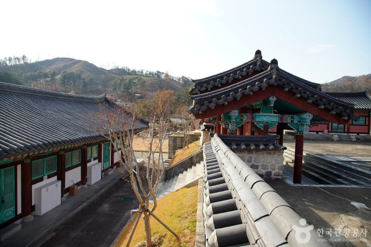 동해향교 여행 추천 - 메고지고