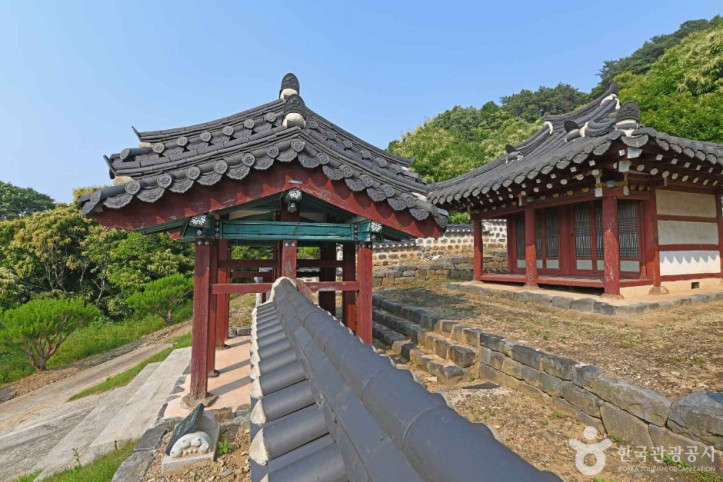 동절사 여행 추천 - 메고지고
