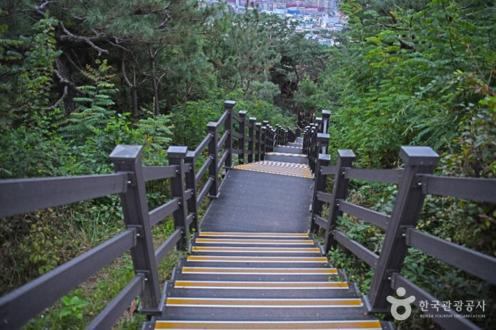 팔달산 여행 추천 - 메고지고