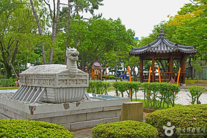 거북선공원 여행 추천 - 메고지고