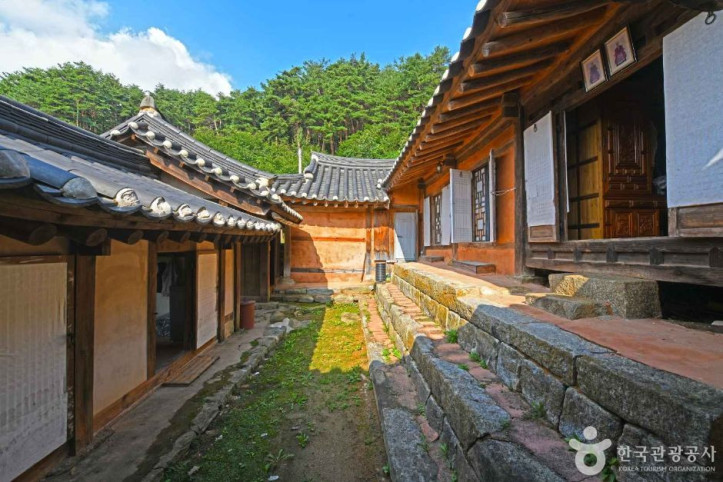 김성래 가옥 여행 추천 - 메고지고