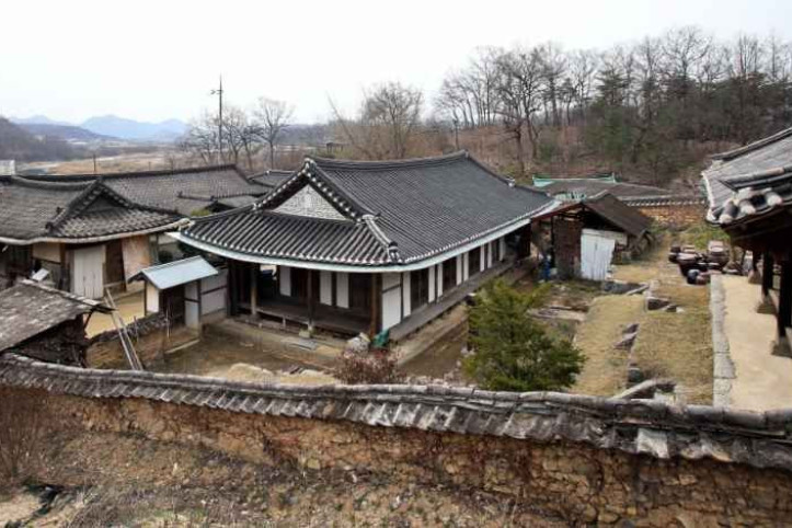 괴산 이창훈 고가 여행 추천 - 메고지고