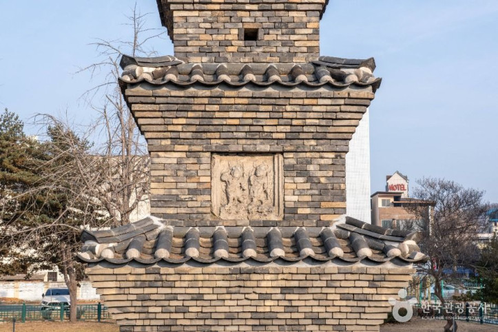 안동 운흥동 당간지주와 오층전탑 여행 추천 - 메고지고