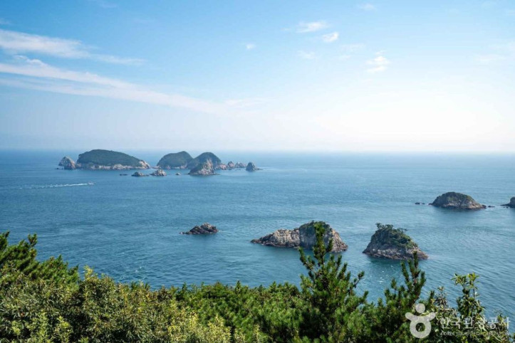 여차홍포해안도로전망대 여행 추천 - 메고지고