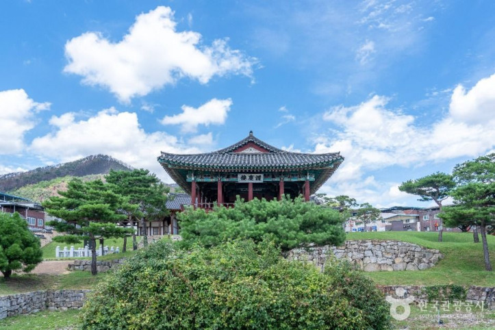찬경루 여행 추천 - 메고지고