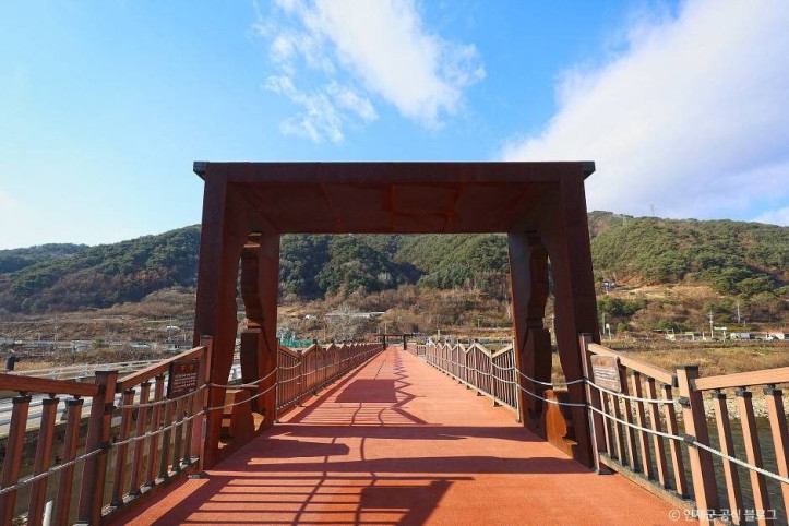 리빙스턴교 여행 추천 - 메고지고