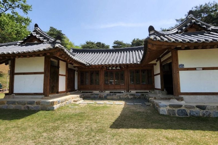 덕촌리 독립운동가 마을 여행 추천 - 메고지고