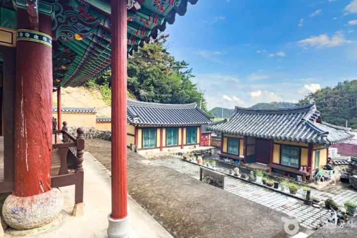 금산서원 여행 추천 - 메고지고