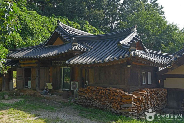 김성래 가옥 여행 추천 - 메고지고