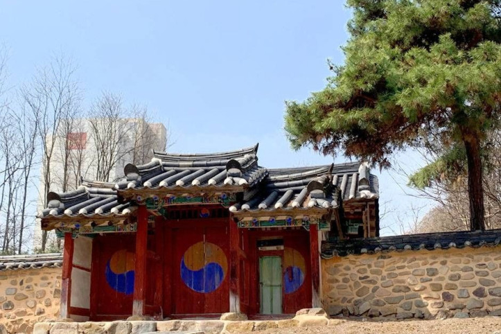 고산향교 여행 추천 - 메고지고