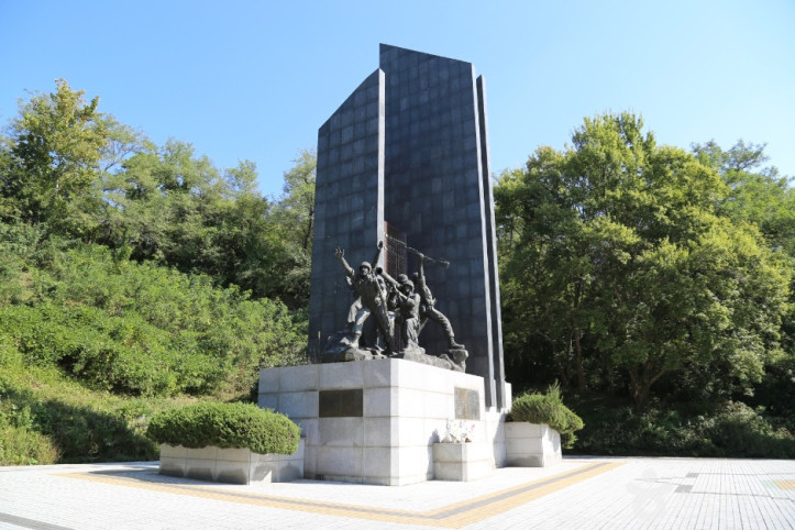 오산 죽미령 평화공원 여행 추천 - 메고지고