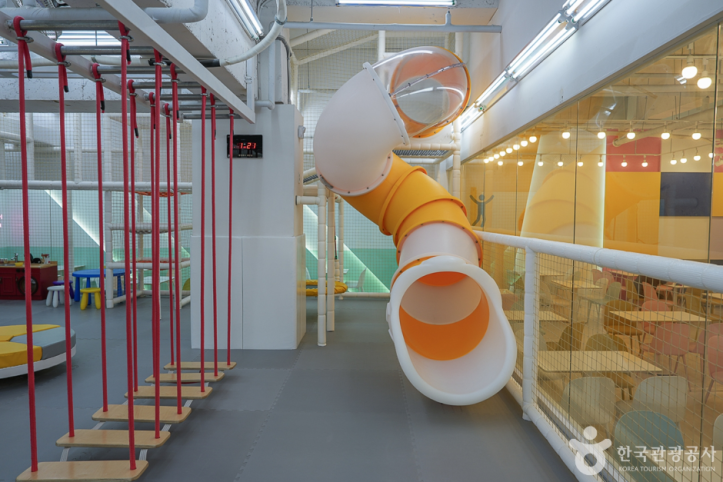 점핑파크 인천계양점 여행 추천 - 메고지고