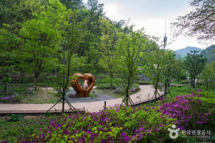 마이산도립공원 여행 추천 - 메고지고