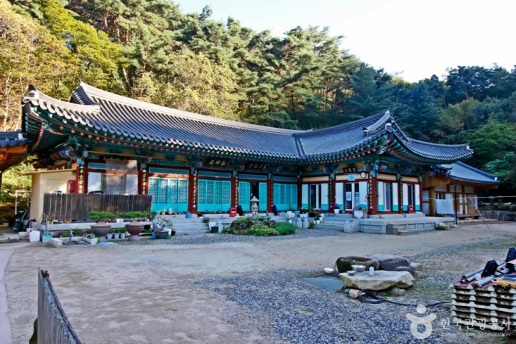 영국사(영동) 여행 추천 - 메고지고