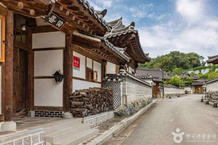 오창 미래지 한옥마을 여행 추천 - 메고지고