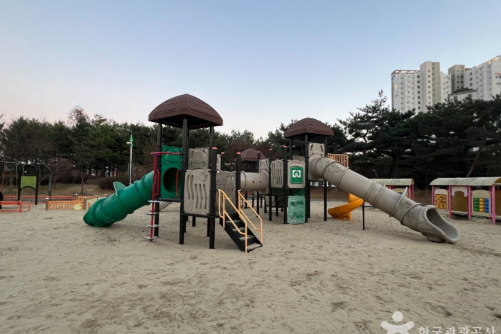 걸포중앙공원 여행 추천 - 메고지고