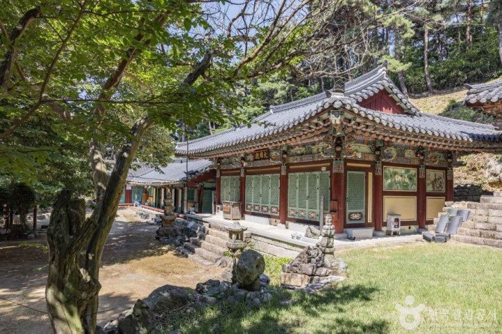 백족사(충북) 여행 추천 - 메고지고
