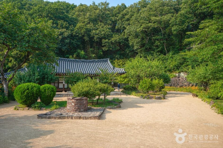 호암 이병철선생 생가 여행 추천 - 메고지고