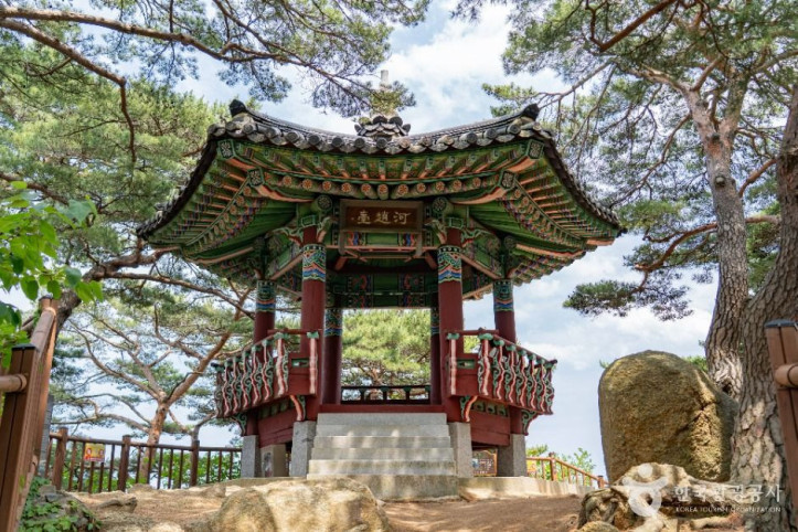 하조대 여행 추천 - 메고지고