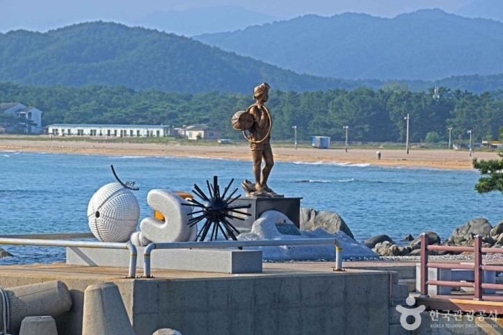초도항 여행 추천 - 메고지고