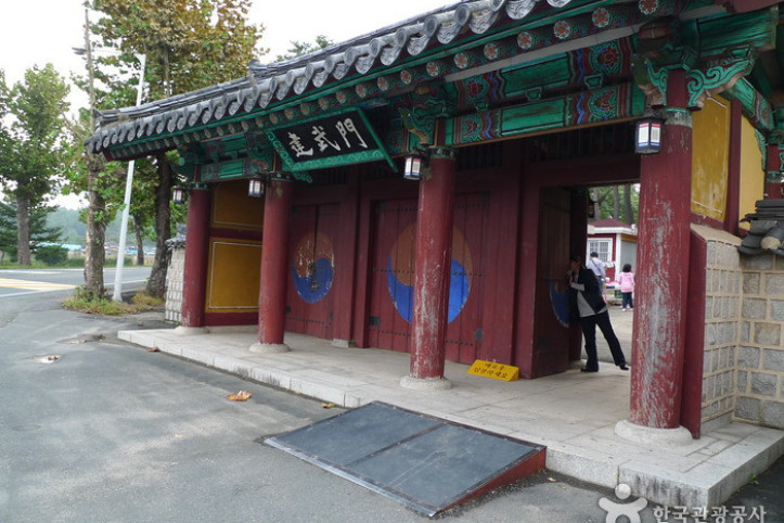 경주 무열왕릉, 태종무열왕릉비 여행 추천 - 메고지고
