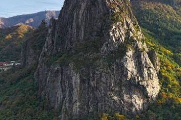 송곳봉 (울릉도·독도 국가지질공원) 여행 추천 - 메고지고