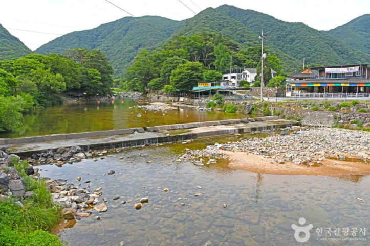 사담계곡유원지 여행 추천 - 메고지고