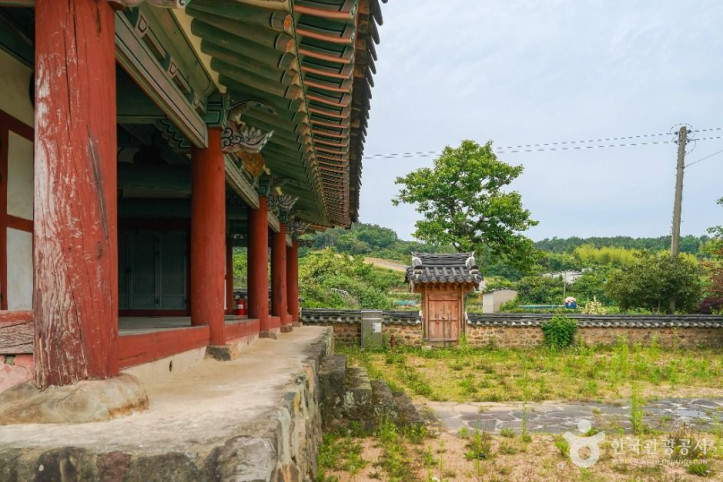 장목진객사 여행 추천 - 메고지고