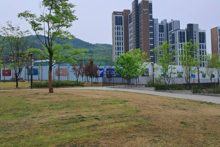 잔돌문화공원 여행 추천 - 메고지고
