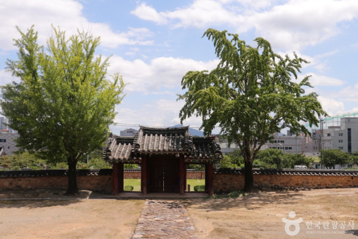 언양향교 여행 추천 - 메고지고