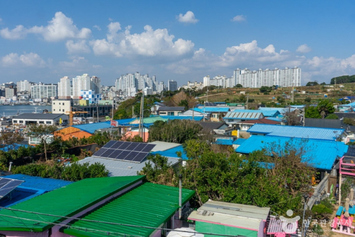 성끝 벽화 마을 여행 추천 - 메고지고