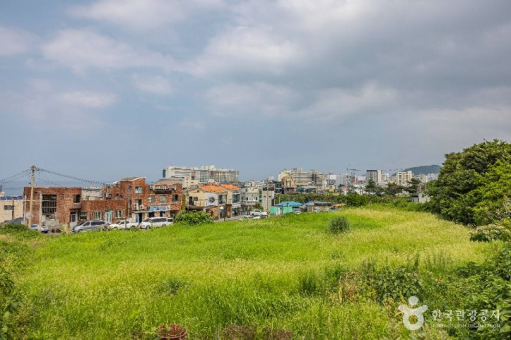 용담공원 여행 추천 - 메고지고