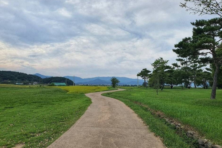 경주 낭산 일원 여행 추천 - 메고지고