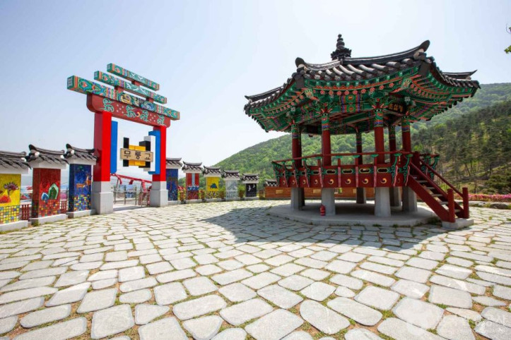 산청 동의보감촌 여행 추천 - 메고지고